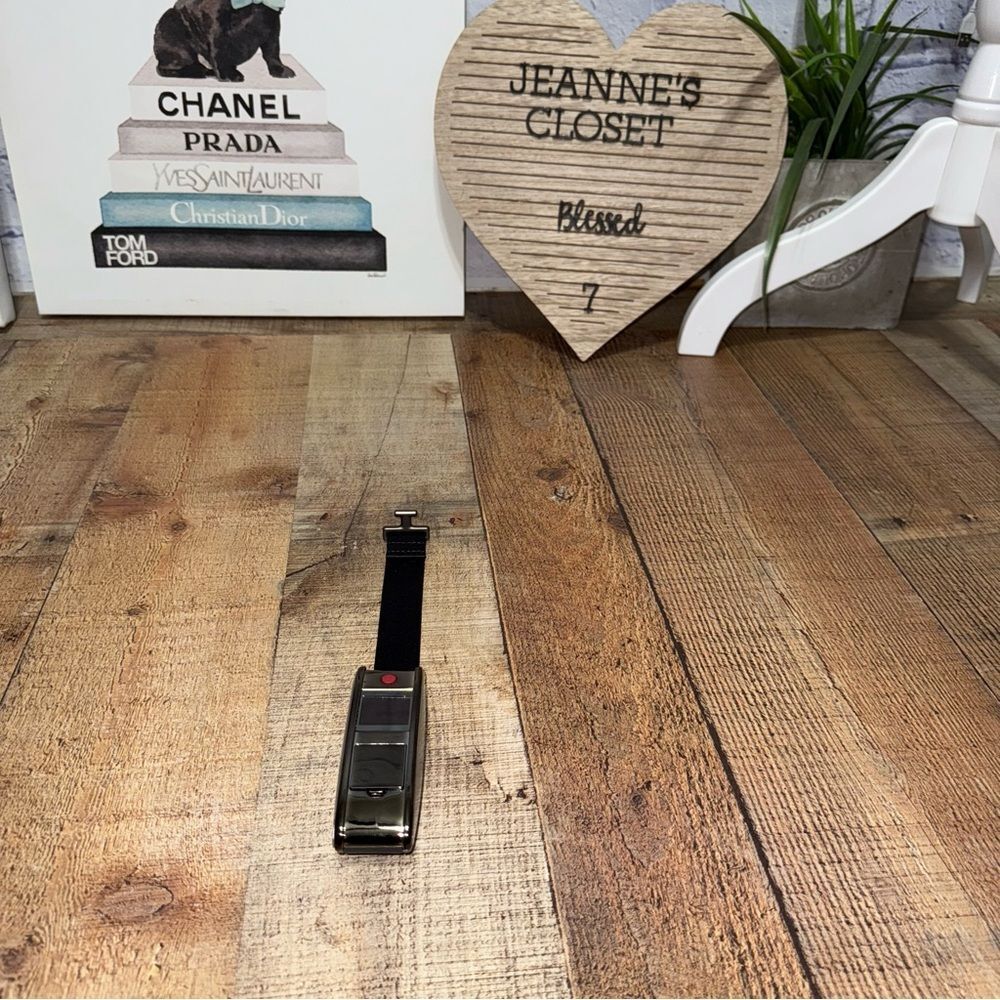 Tumi Handheld Suitcase Scale for Travel Accurate Weight Measurement Pounds/kgs